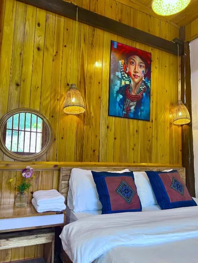 산 전망 더블룸 — Pi Noong Cafe & Homestay